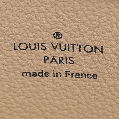 Louis Vuitton Monogram Giant Toiletry Pouch 26 Kaki 8 of 10