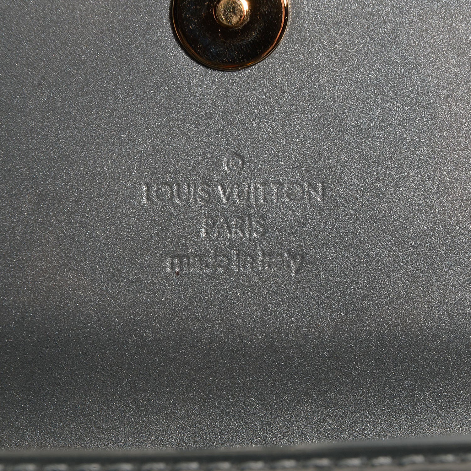 Louis Vuitton Patent Sobe Clutch Givre 6 of 7