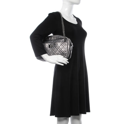 Chanel Metallic Aged Calfskin Quilted Medium Reissue Camera Case Dark Silver 3 of 10