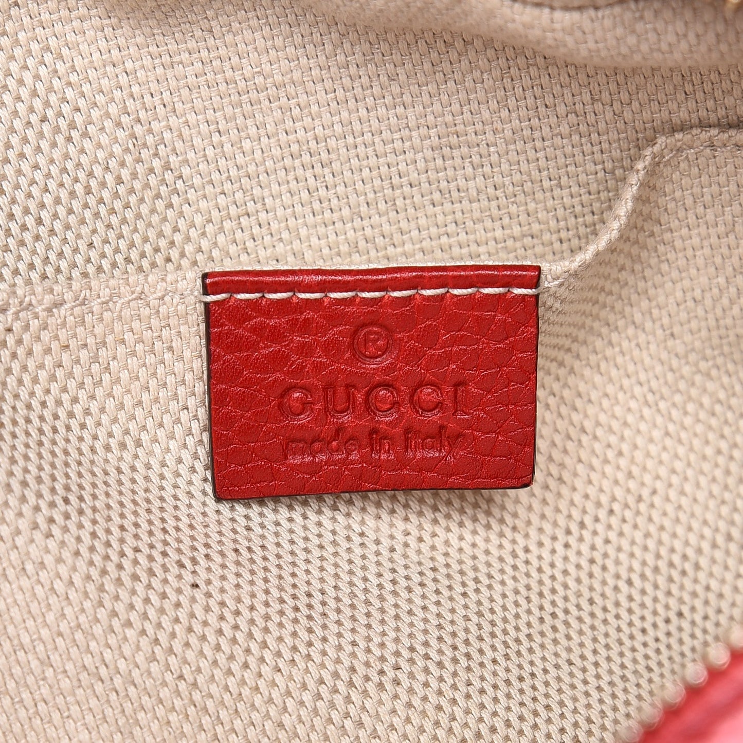 Pebbled Calfskin Small Soho Disco Bag Tabasco Red