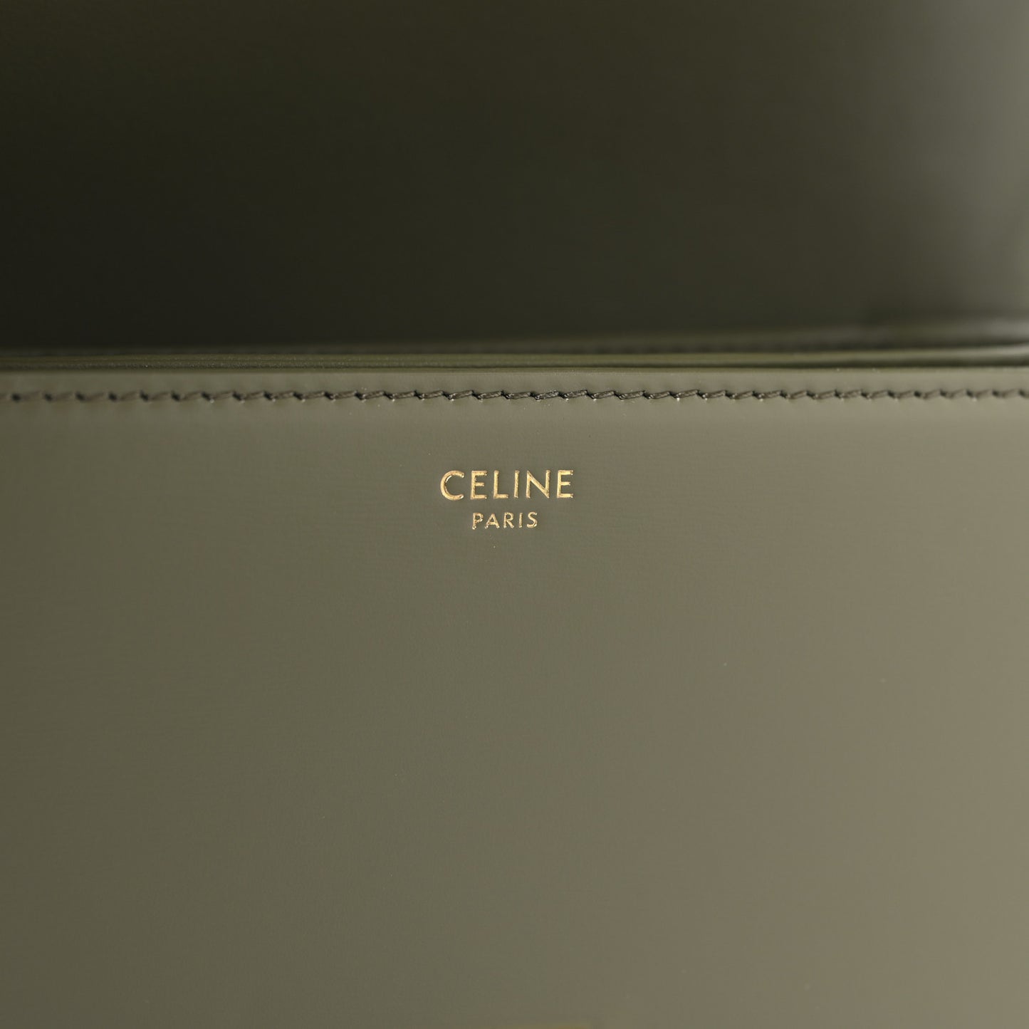 Shiny Calfskin Medium Triomphe Soft Khaki