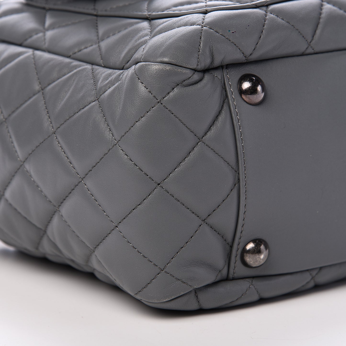Lambskin Quilted Shoulder Bag Grey