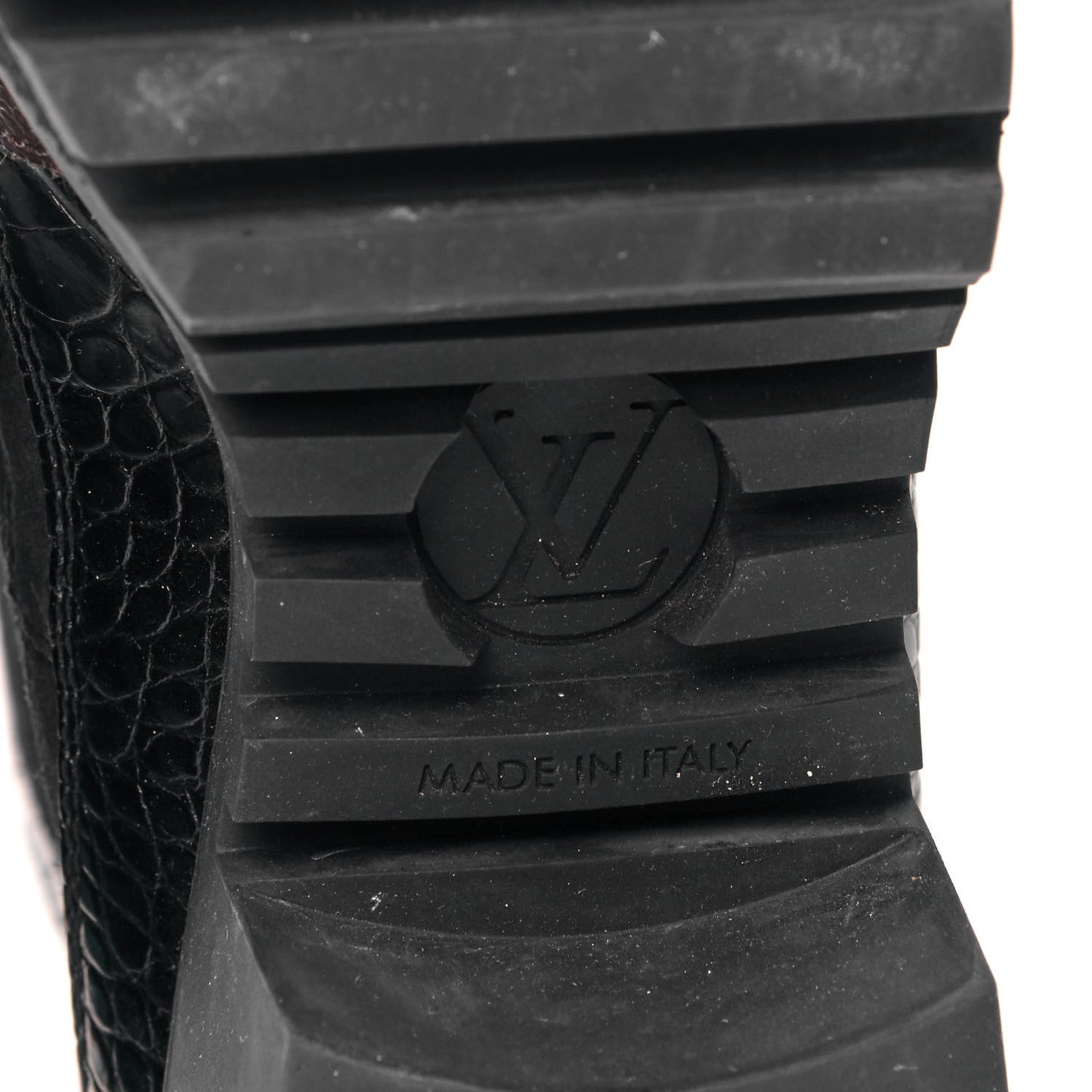Suede Calfskin Crocodile Embossed Patent Monogram Laureate Platform Desert Boots 40 Black