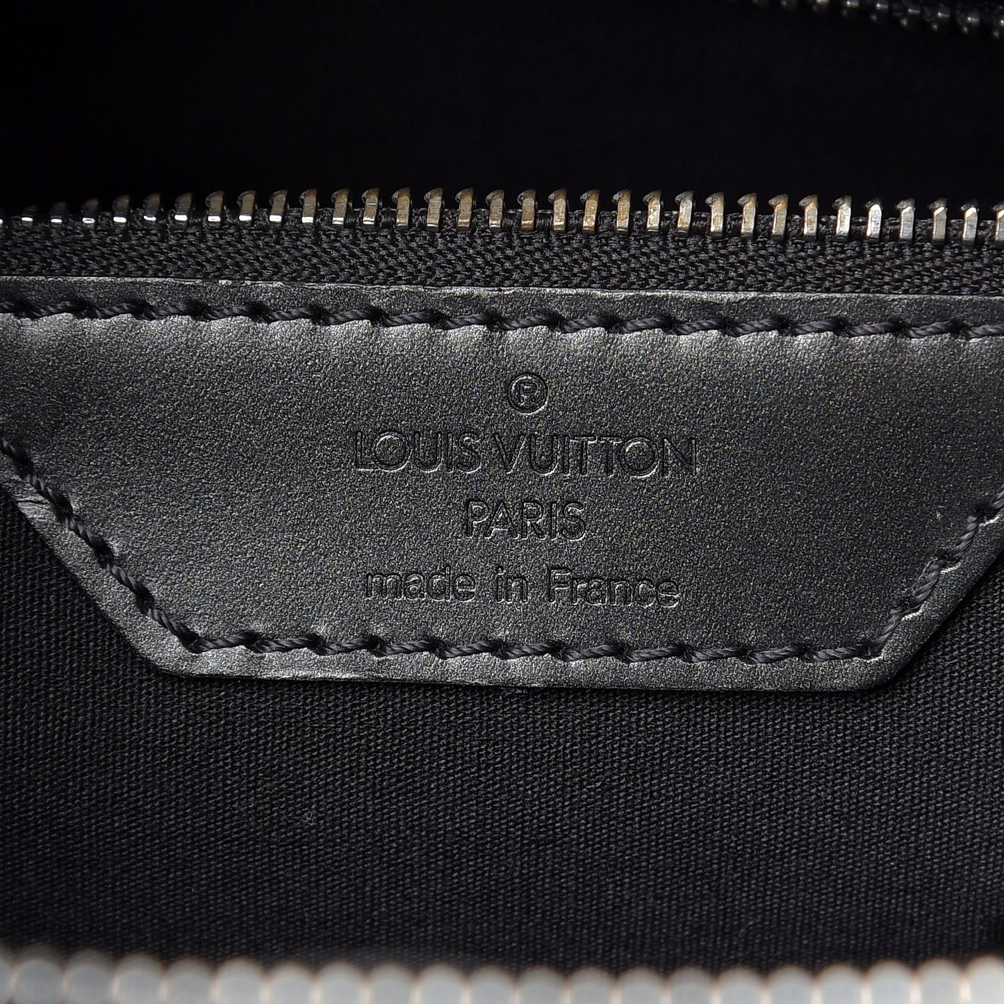 Mat Monogram Willwood Black