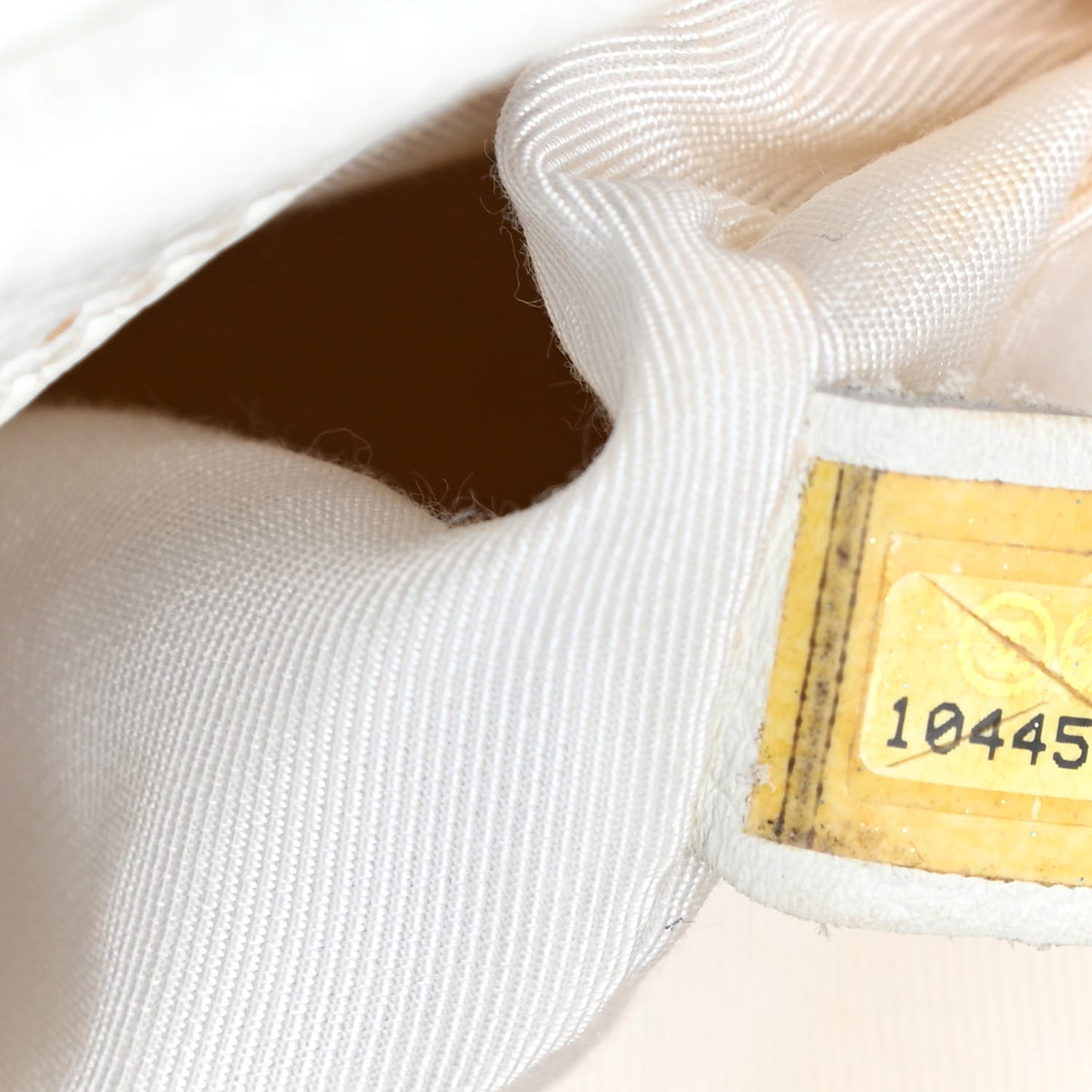 Caviar Quilted Petit Timeless Tote PTT White