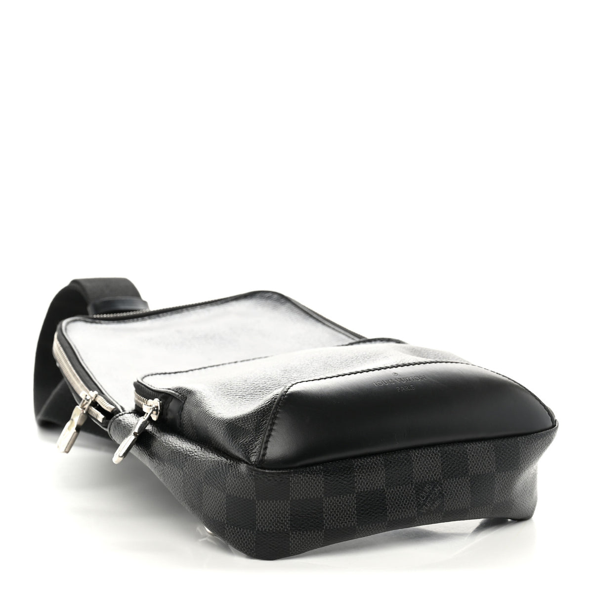 Damier Graphite Avenue Sling Bag Onyx Silver
