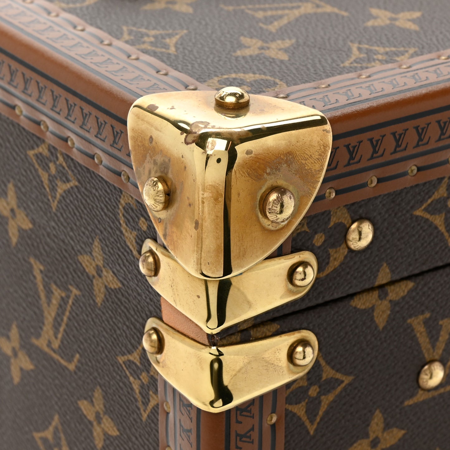 Monogram Boite Flacons Beauty Train Trunk Case