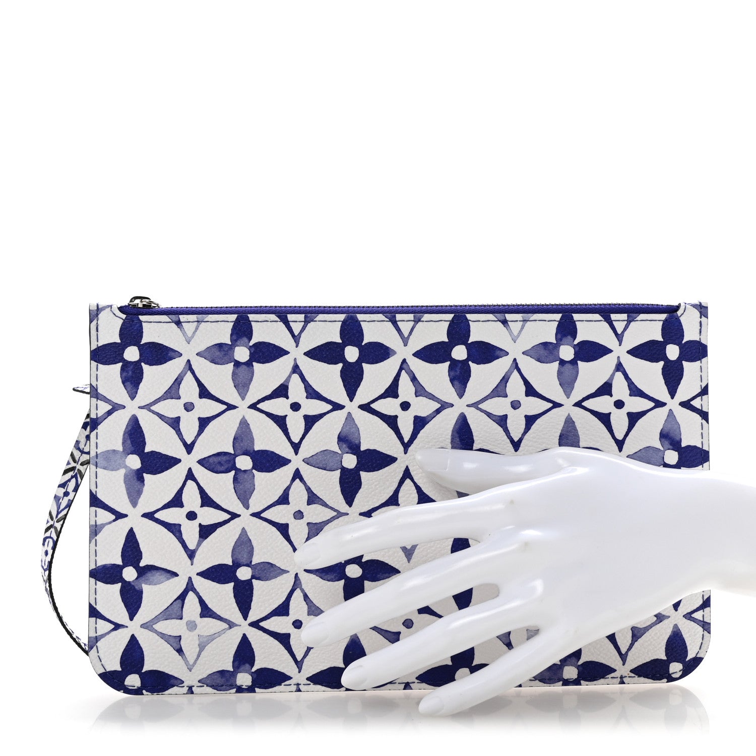 Louis Vuitton Monogram Giant By The Pool 2.0 Neverfull MM Pochette Blue 2 of 8