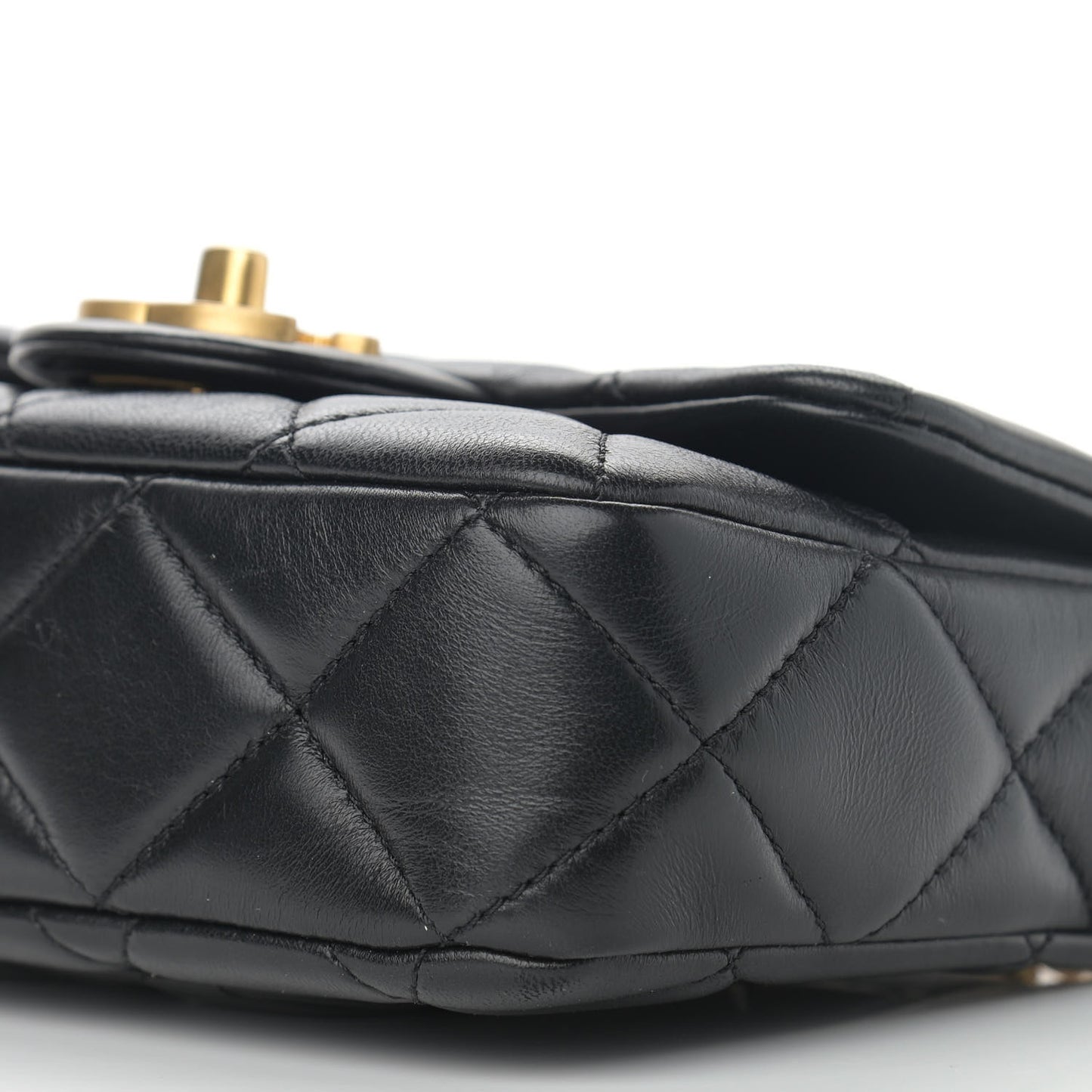 Lambskin Enamel Quilted Mini Pending CC Square Flap Black
