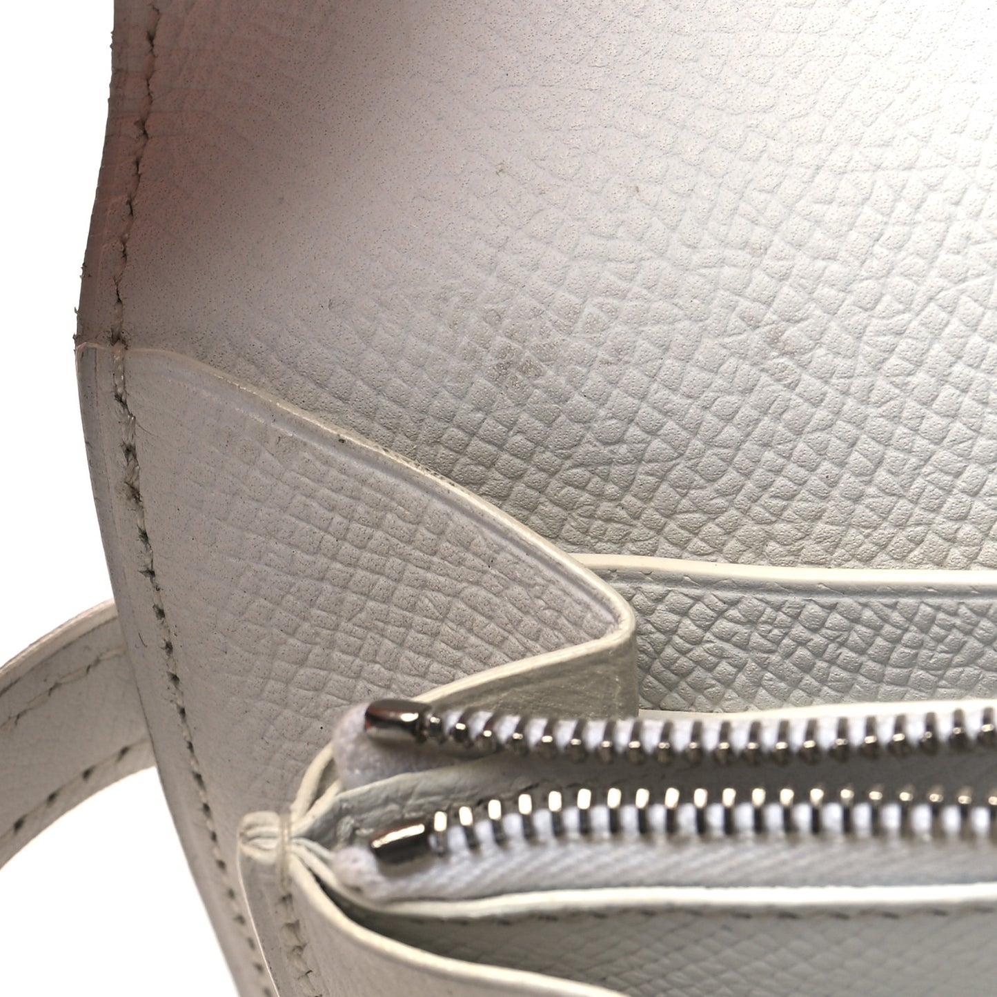 Epsom Kelly Longue Wallet White