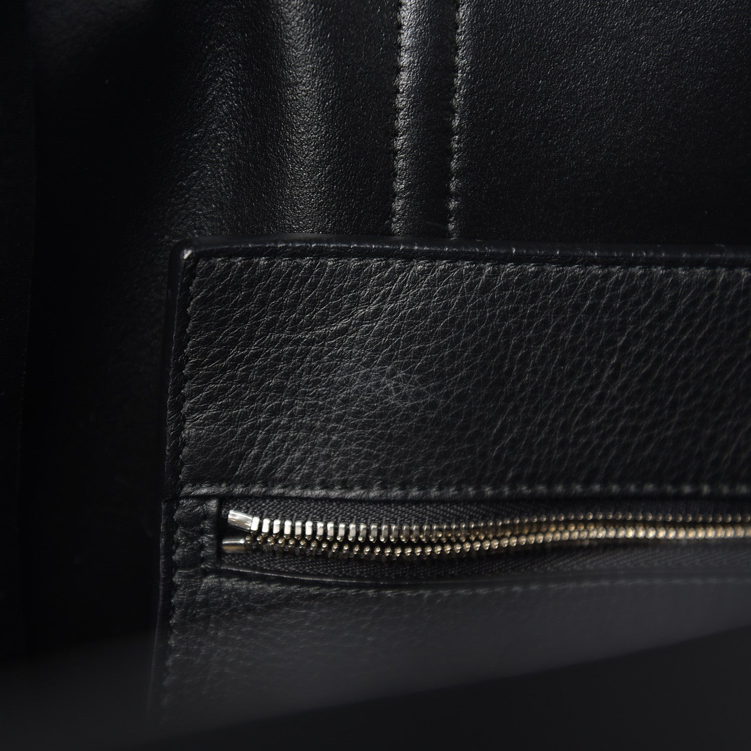 Balenciaga Pebbled Calfskin Small Everyday Tote Black 8 of 13