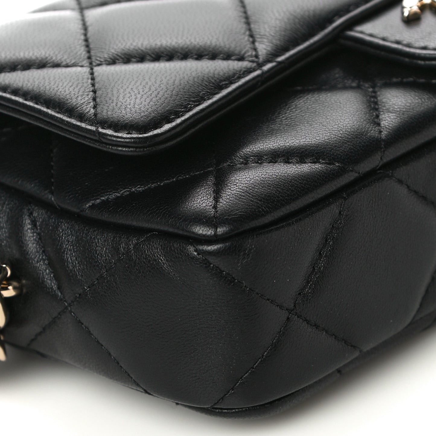 Lambskin Quilted Resin Bi-Color Flap Phone Holder With Chain Black