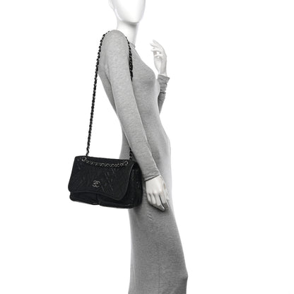Chanel Grained Calfskin Medium Natural Beauty Flap Black 2 of 13