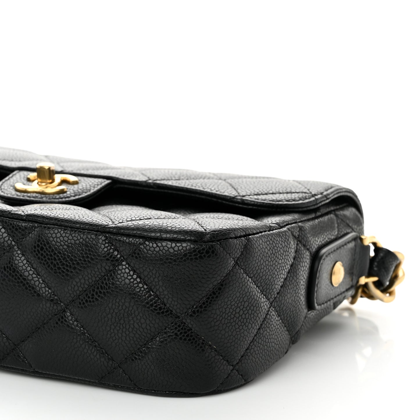 Caviar Quilted Chain Flap Black