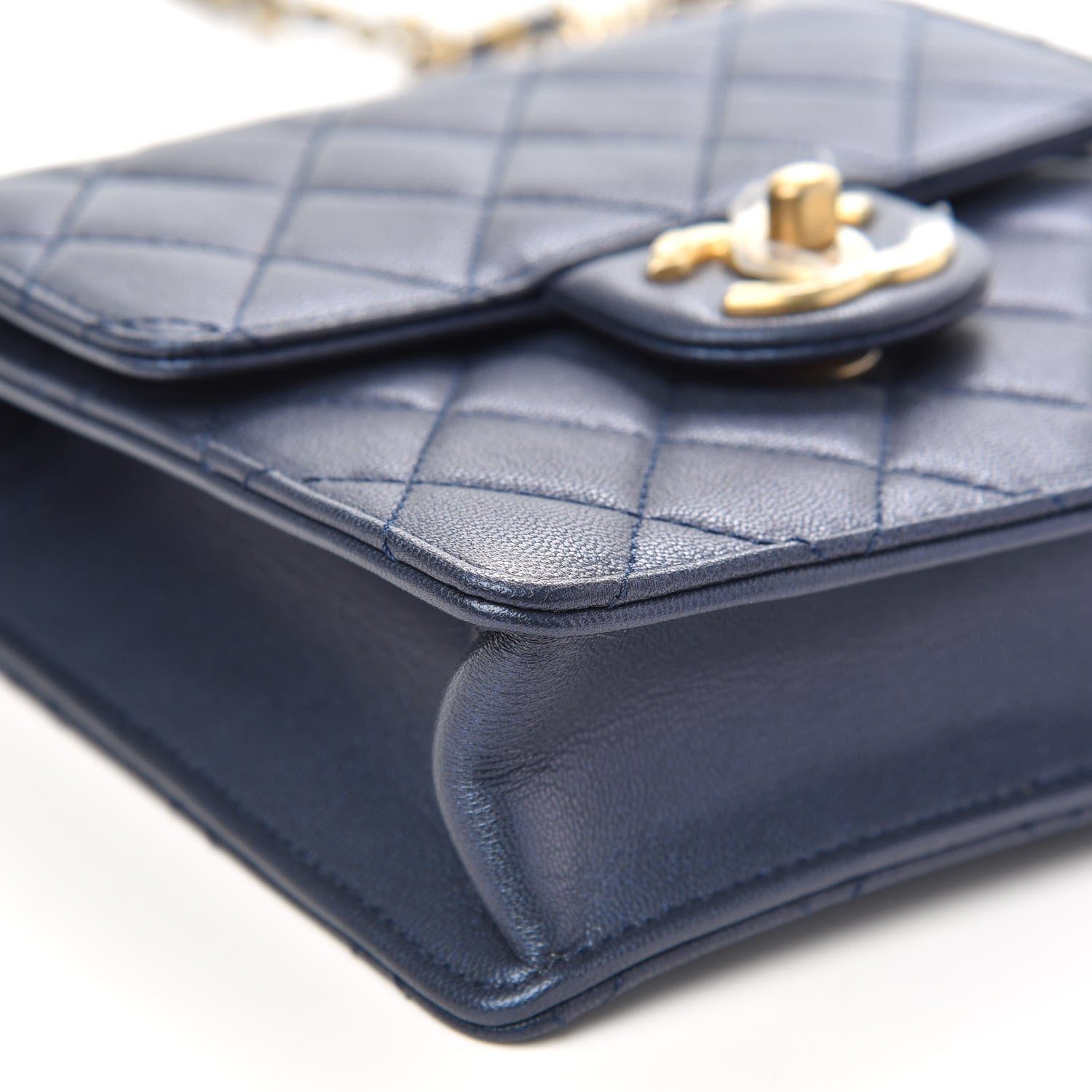 Chanel Iridescent Lambskin Quilted Chic Pearls Flap Navy Blue 9 of 11
