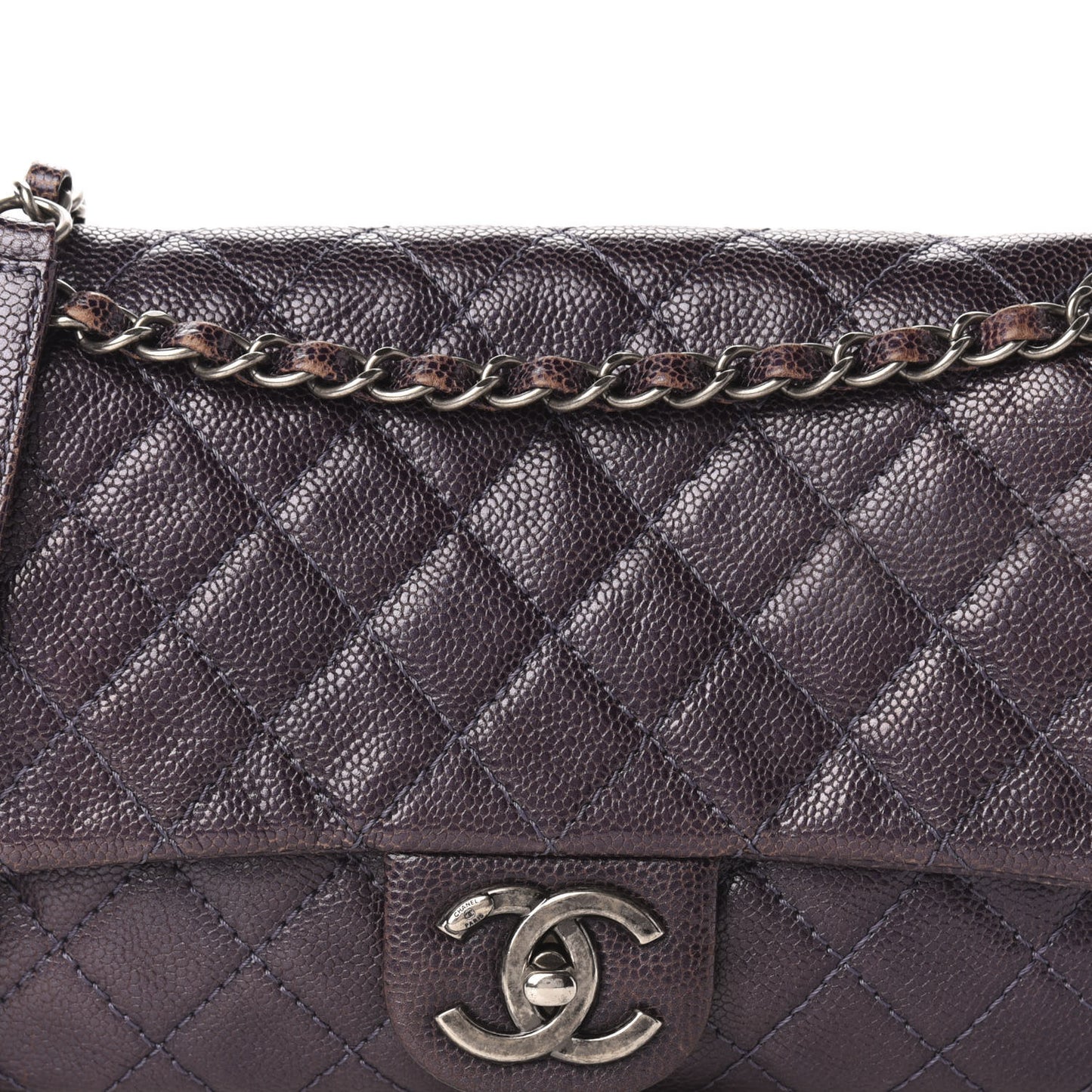 Iridescent Caviar Quilted Small Chic Flap Dark Purple