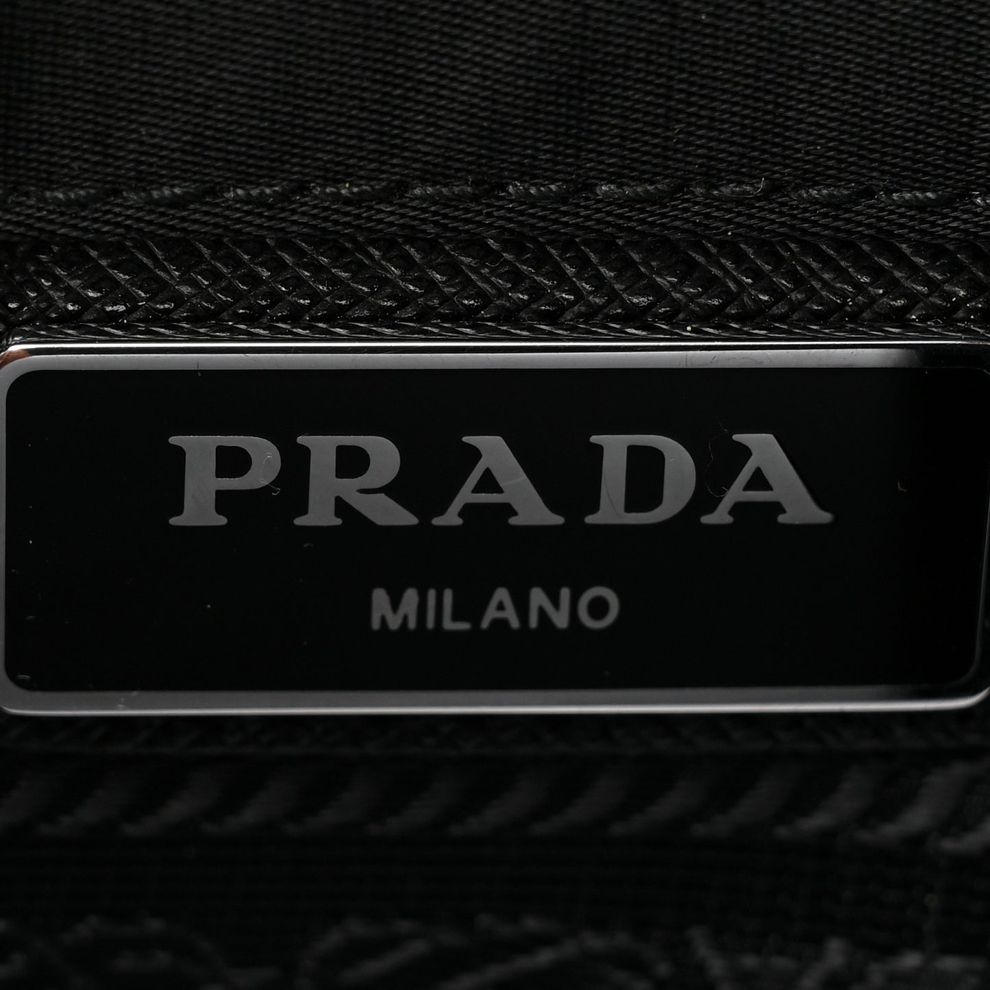 Tessuto Nylon Saffiano Logo Messenger Bag Black