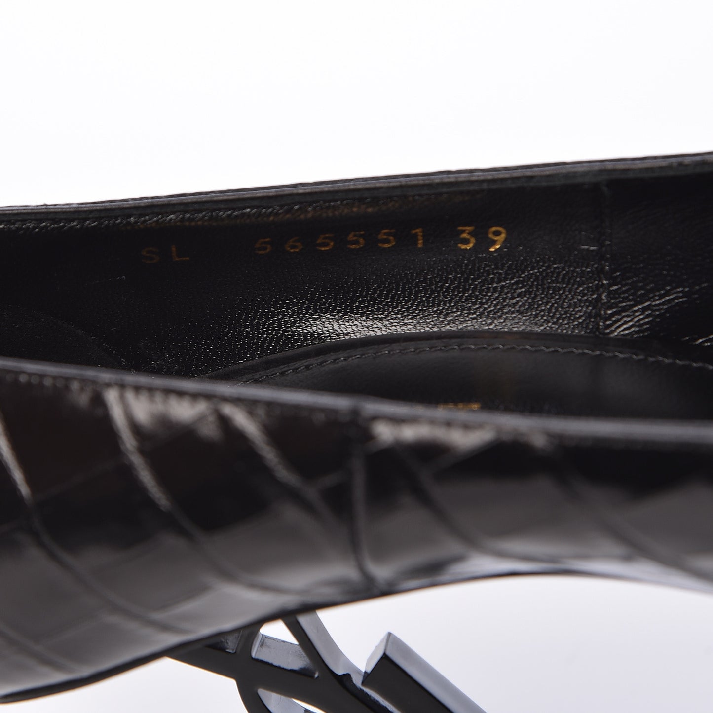 Calfskin Crocodile Embossed Opyum 110 Pumps 39 Black
