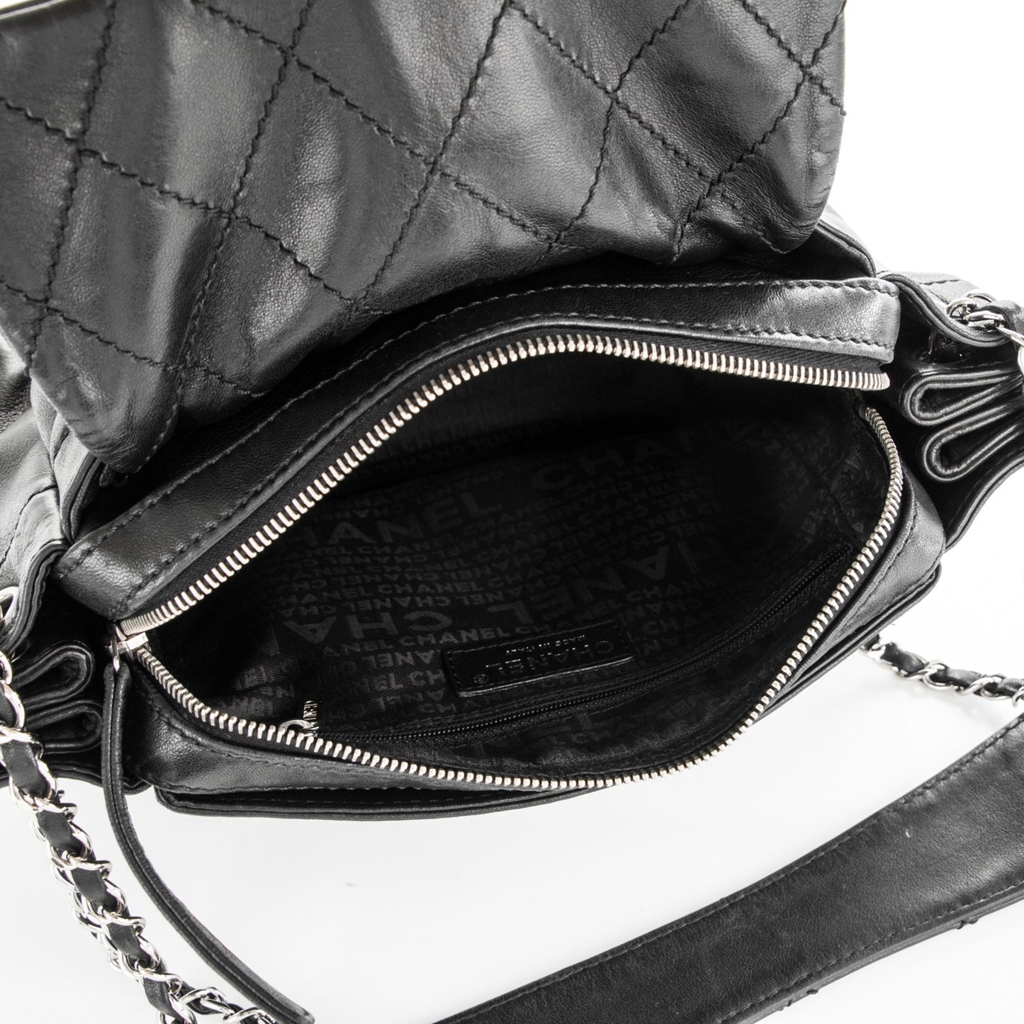 Lambskin Diamond Stitch Shoulder Bag Black