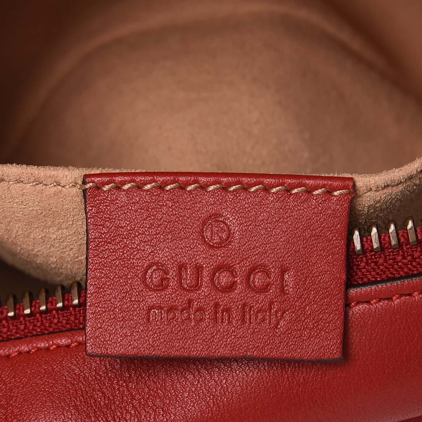 Calfskin Matelasse Mini GG Marmont Wrist Wallet Hibiscus Red