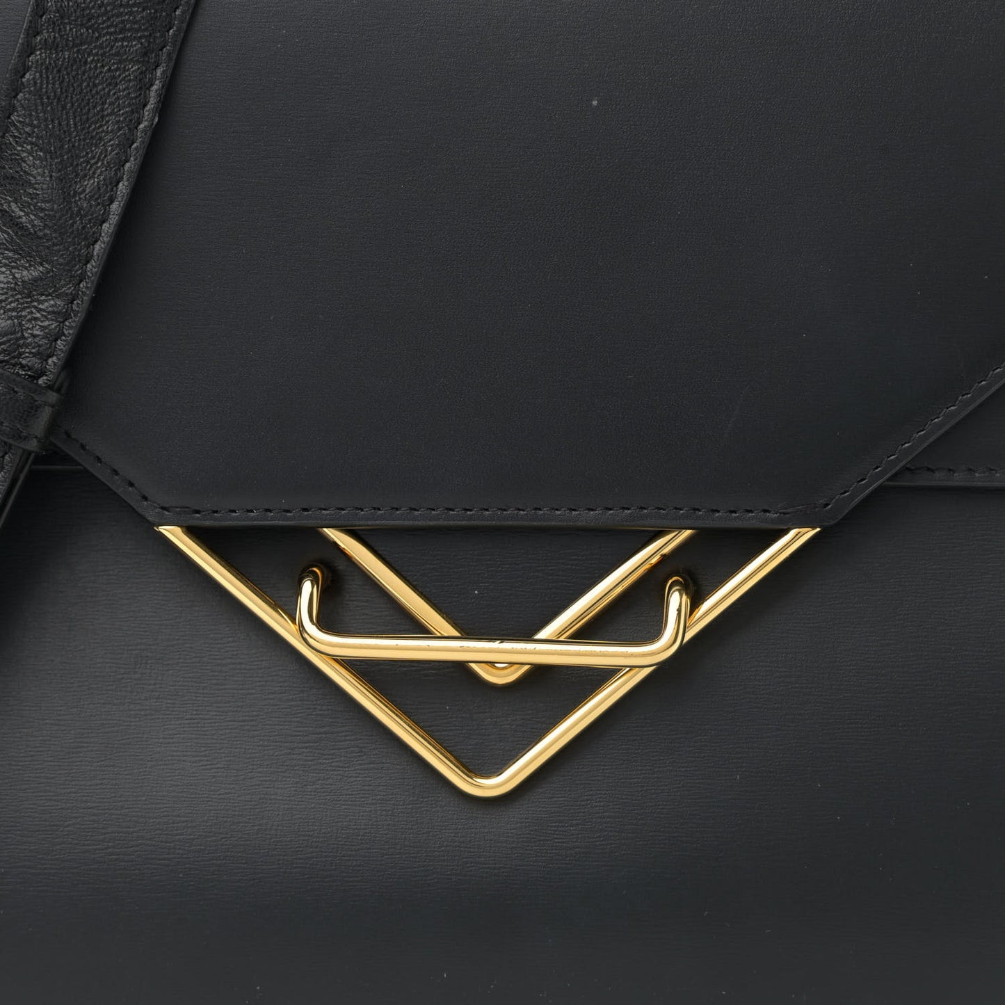 Box Calfskin Nappa Clip Bag Black
