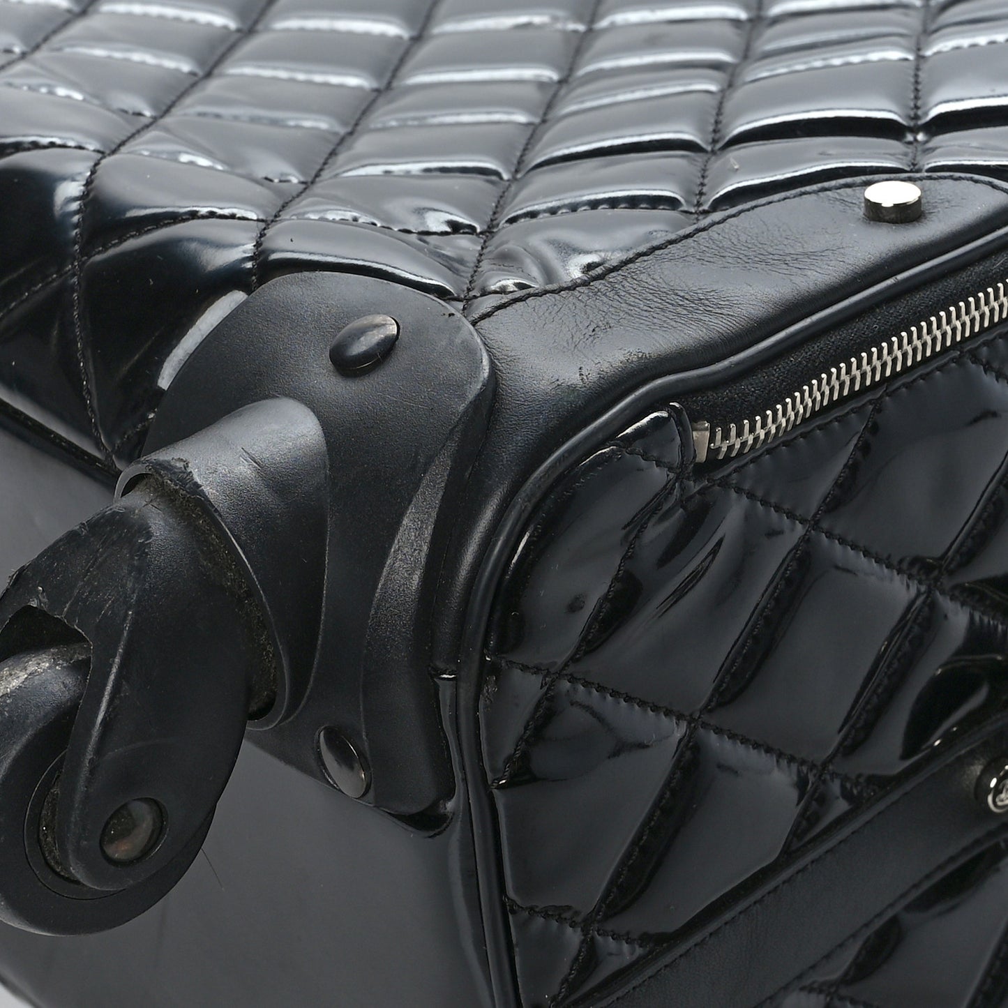 Vinyl Calfskin Quilted Trolley Rolling Luggage Black