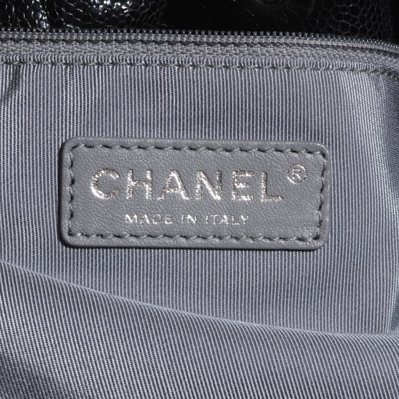 Caviar Quilted Large Elastic Tote Black