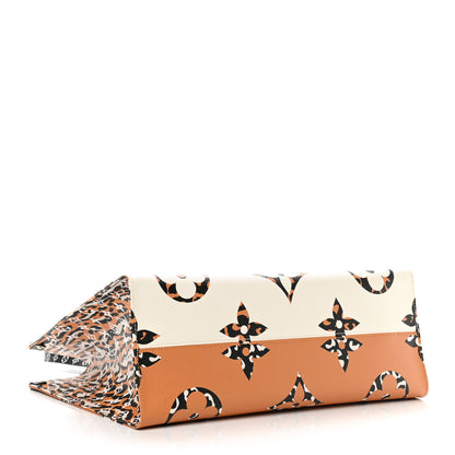 Louis Vuitton Monogram Giant Jungle Onthego GM Ivory 4 of 9