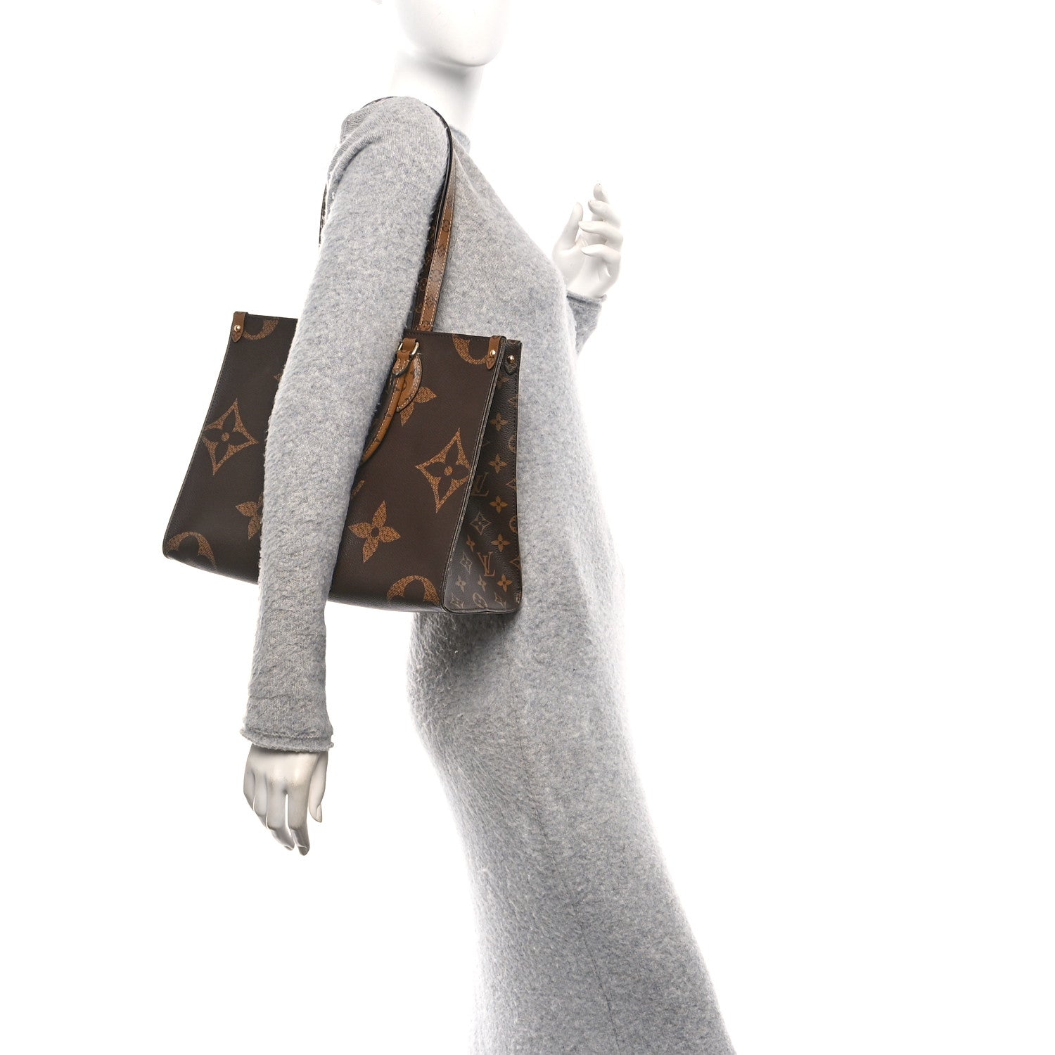 Louis Vuitton Reverse Monogram Giant Onthego MM 2 of 10