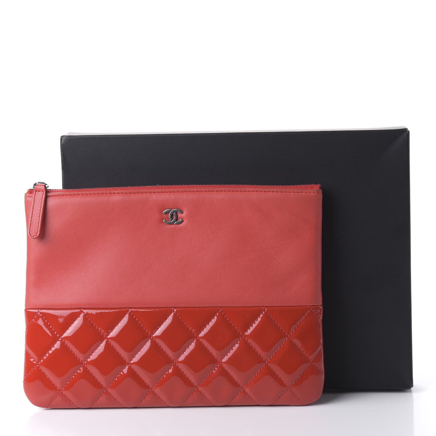 Chanel Calfskin Patent Quilted Medium Cosmetic Case Red 11 of 11