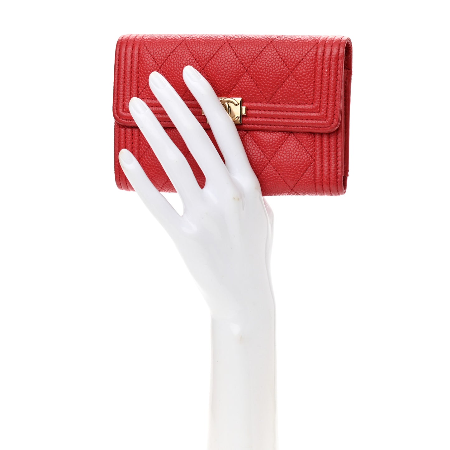 Caviar Quilted Medium Boy Flap Wallet Red