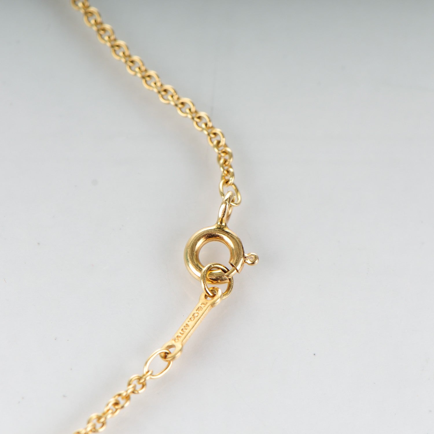 Tiffany 18K Yellow Gold Paloma Picasso Loving Heart Bracelet 4 of 6