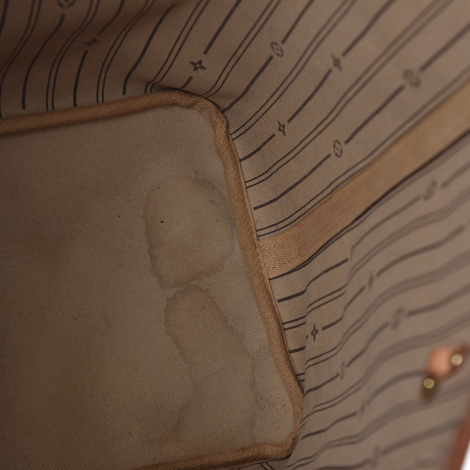 Louis Vuitton Monogram Neverfull GM 8 of 26