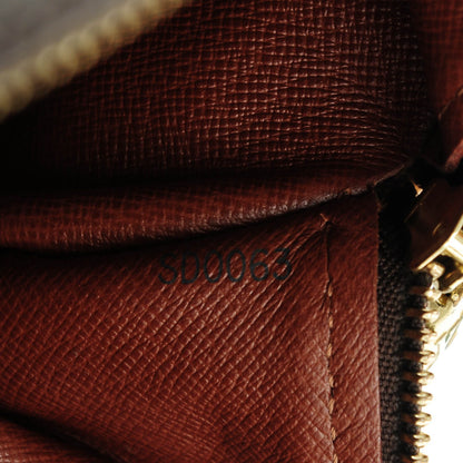 Louis Vuitton Monogram Papillon 30 7 of 7