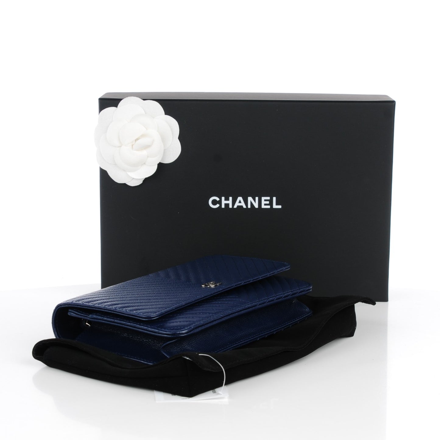 Caviar Chevron Wallet On Chain WOC Navy