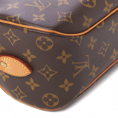 Louis Vuitton Monogram Blois 6 of 8