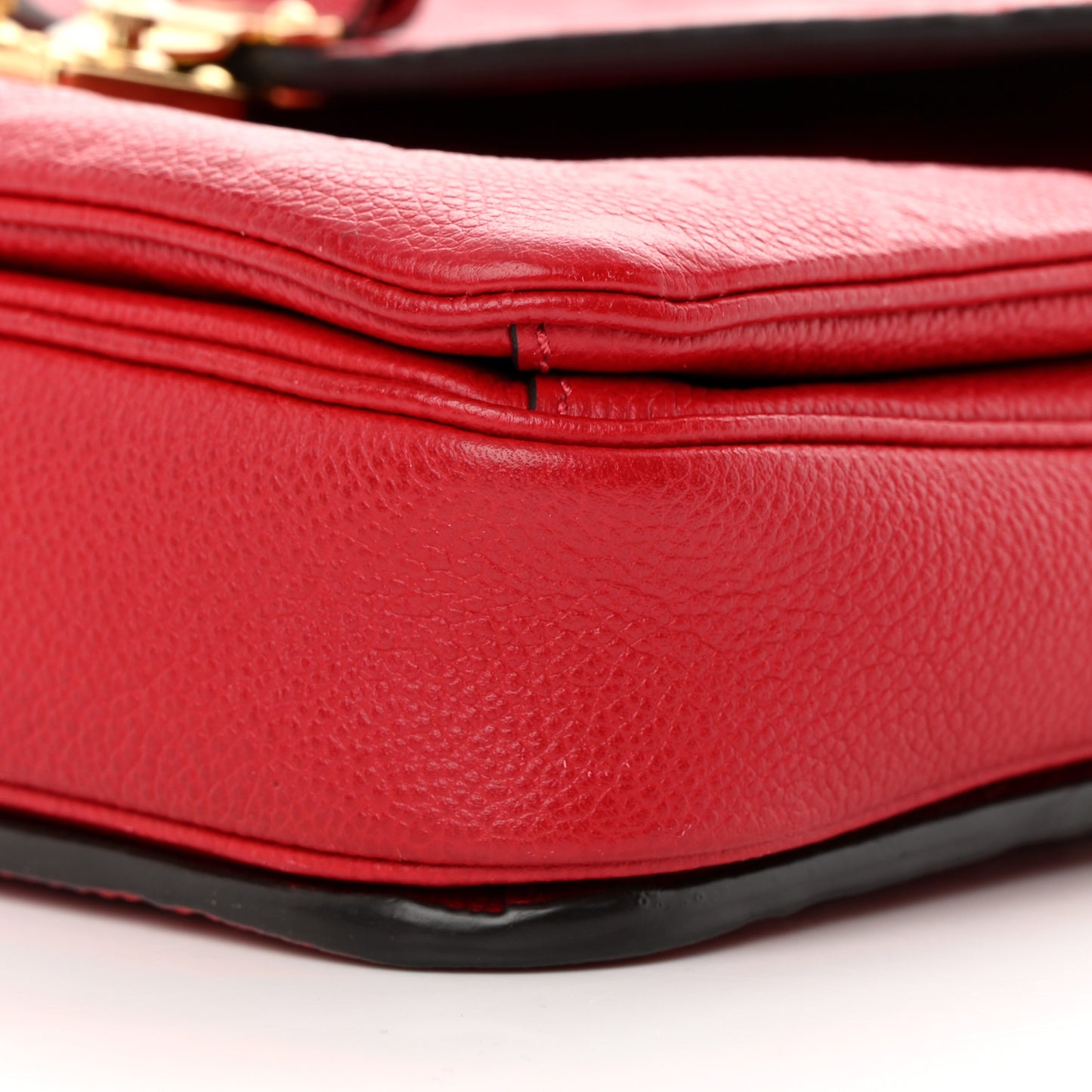 LOUIS VUITTON Empreinte Pochette Metis Freesia