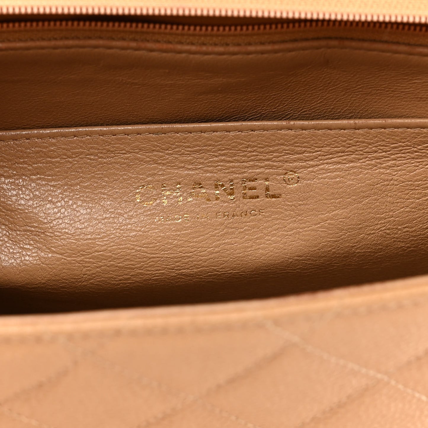 Caviar Quilted Jumbo Single Flap Beige