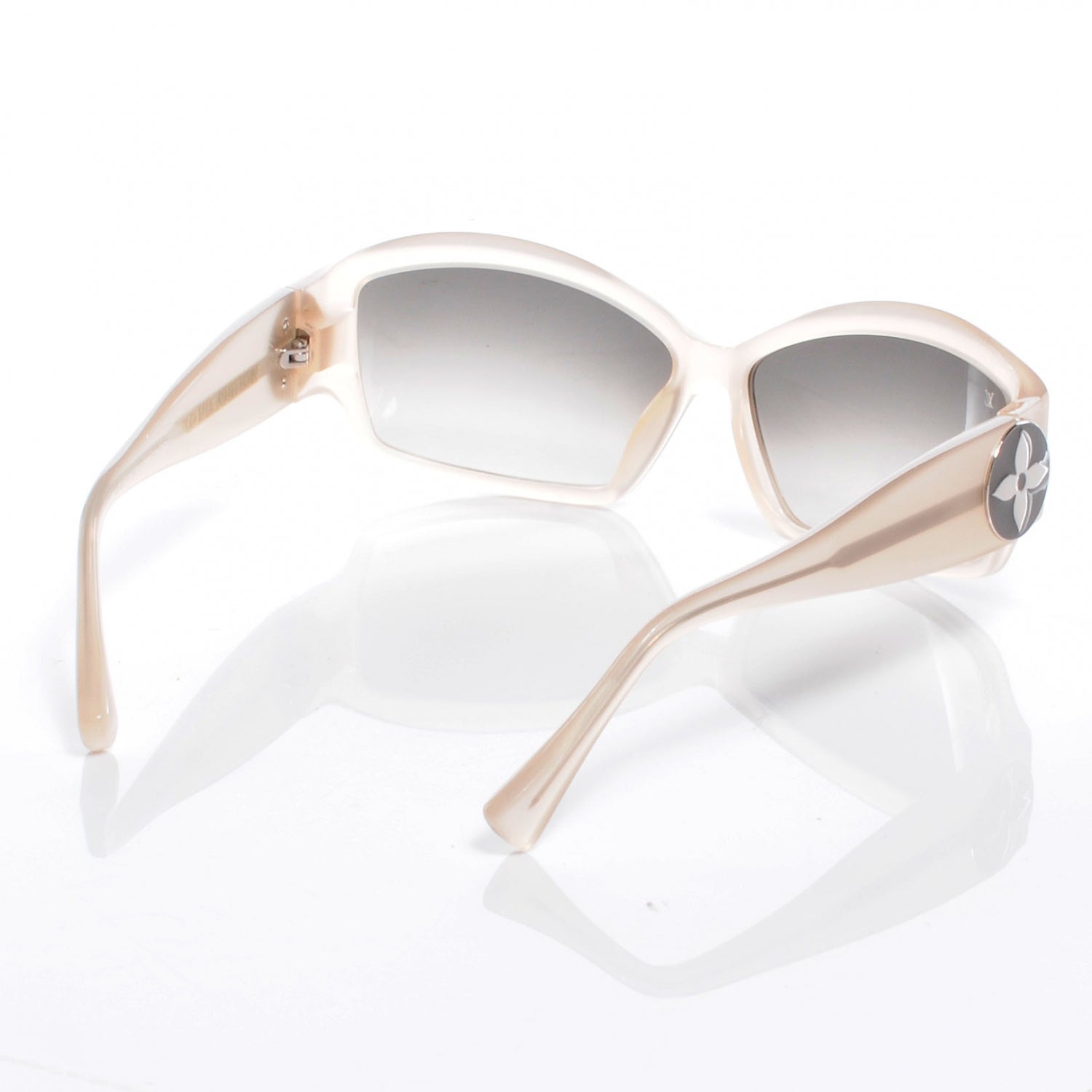 Louis Vuitton Ursula Sunglasses 6 of 6