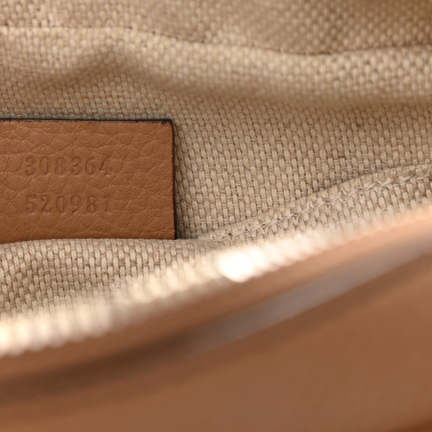 Pebbled Calfskin Small Soho Disco Bag Camelia