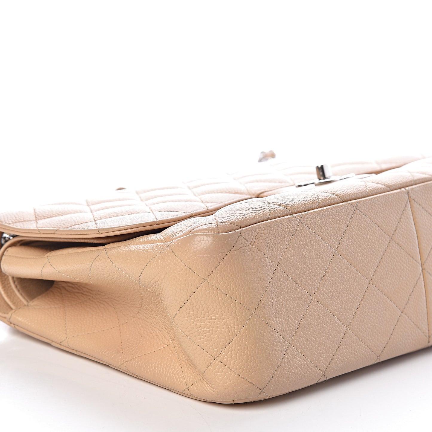 Caviar Quilted Jumbo Double Flap Beige Clair