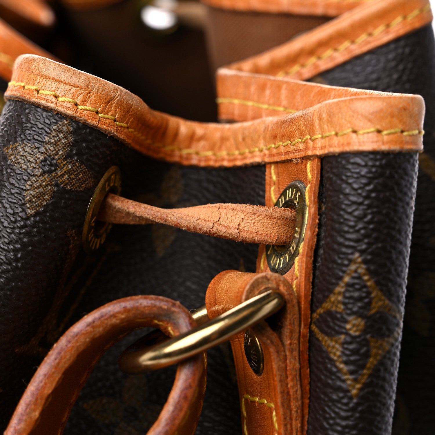 Louis Vuitton Monogram Petit Noe 12 of 17