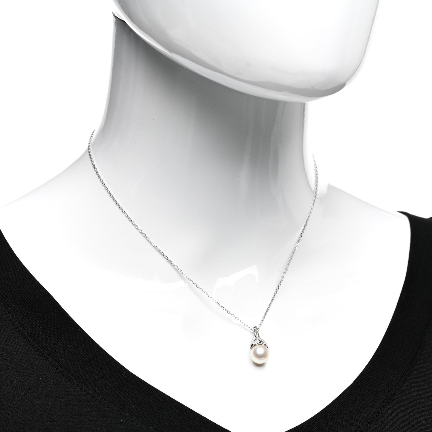 18K White Gold Diamond Pearl 8.5mm Pendant Necklace