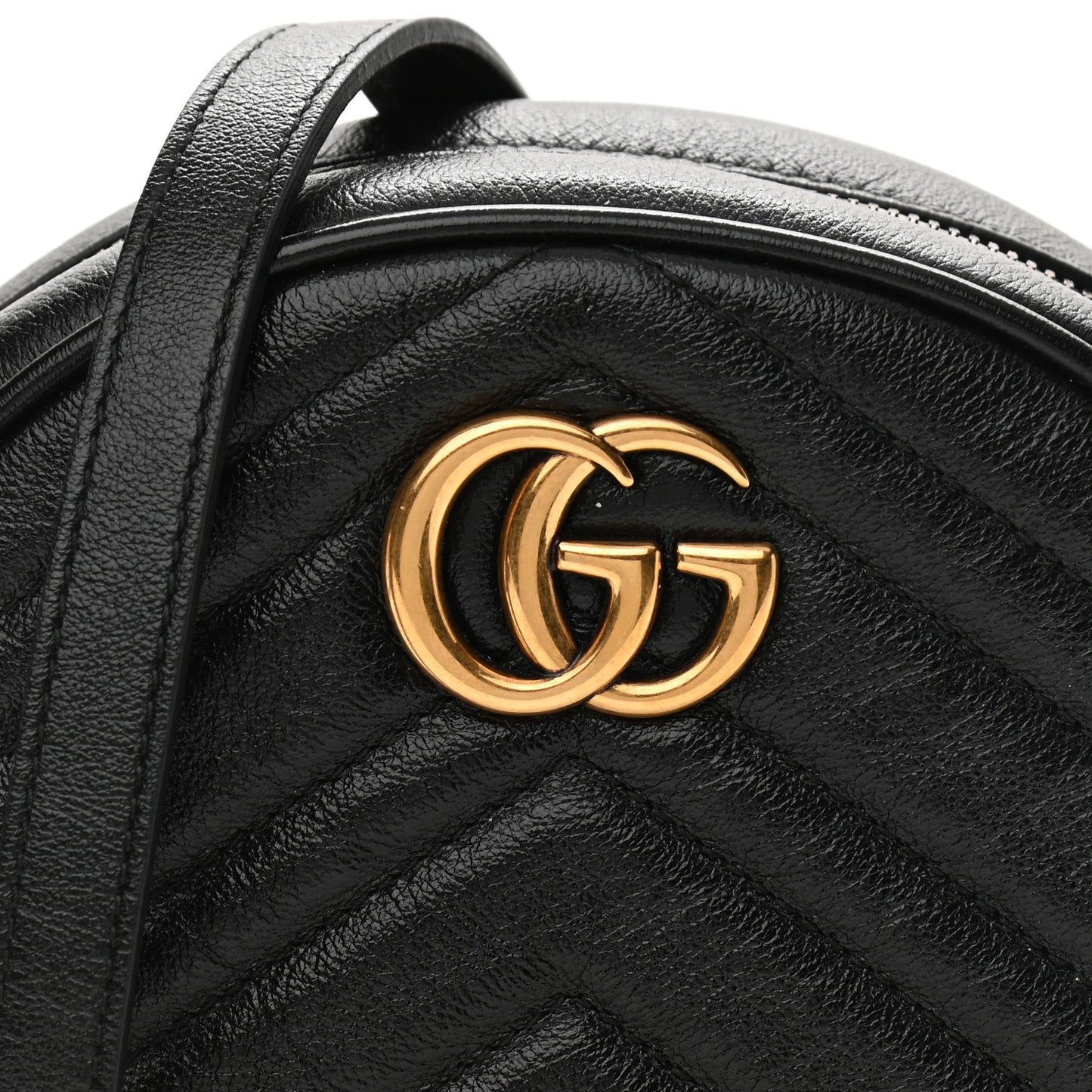 Azalea Calfskin Matelasse Heart Mini GG Marmont Round Shoulder Bag Black