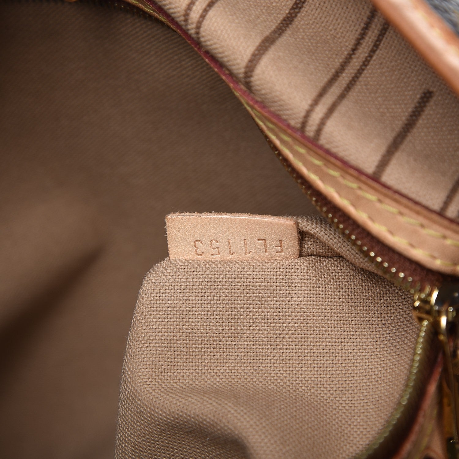 Louis Vuitton Monogram Delightful MM 7 of 17