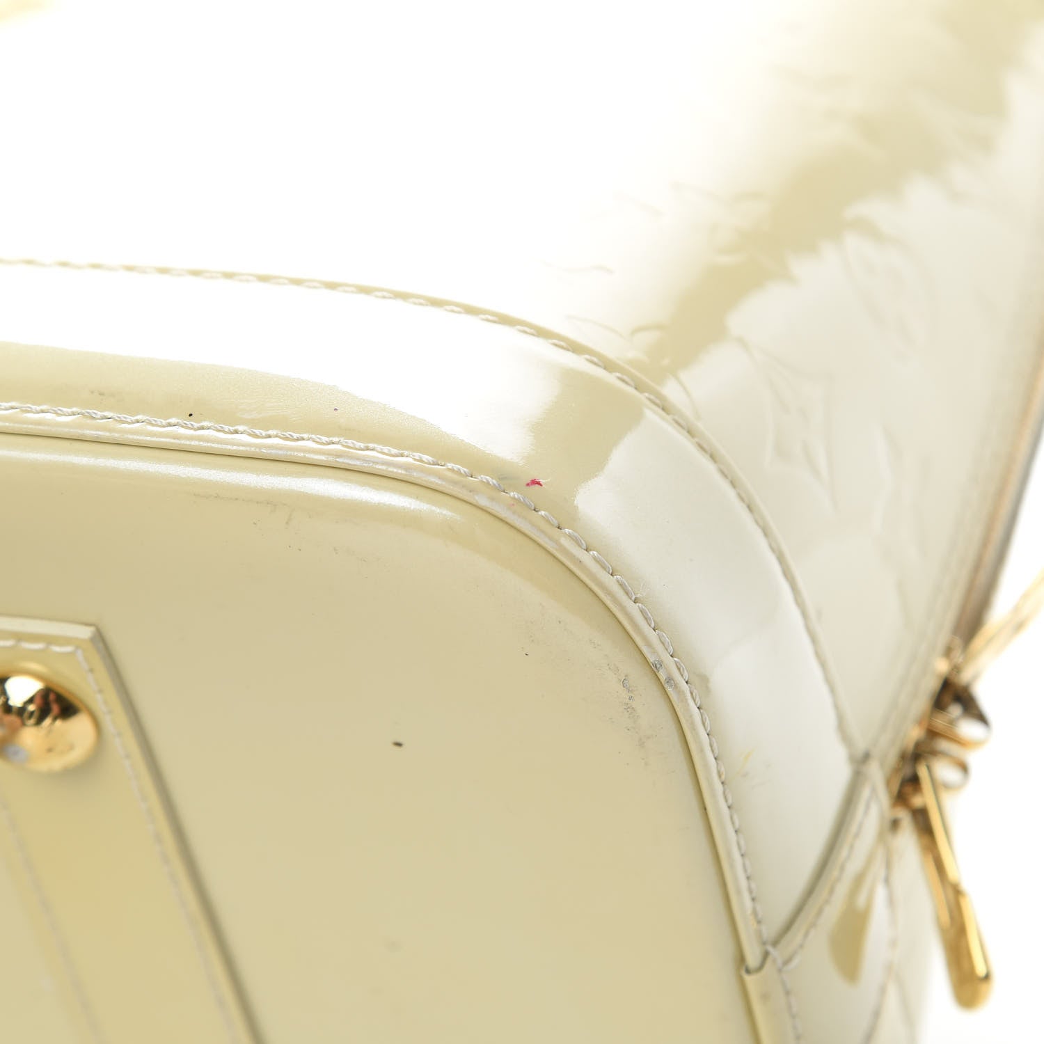 Louis Vuitton Vernis Alma MM Blanc Corail 11 of 24