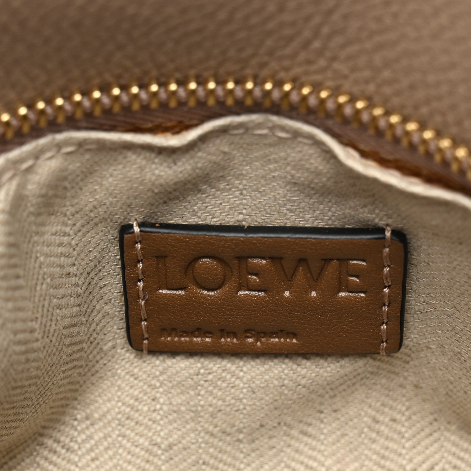 Loewe Grained Calfskin Small Puzzle Bag Sand Mink 6 of 11