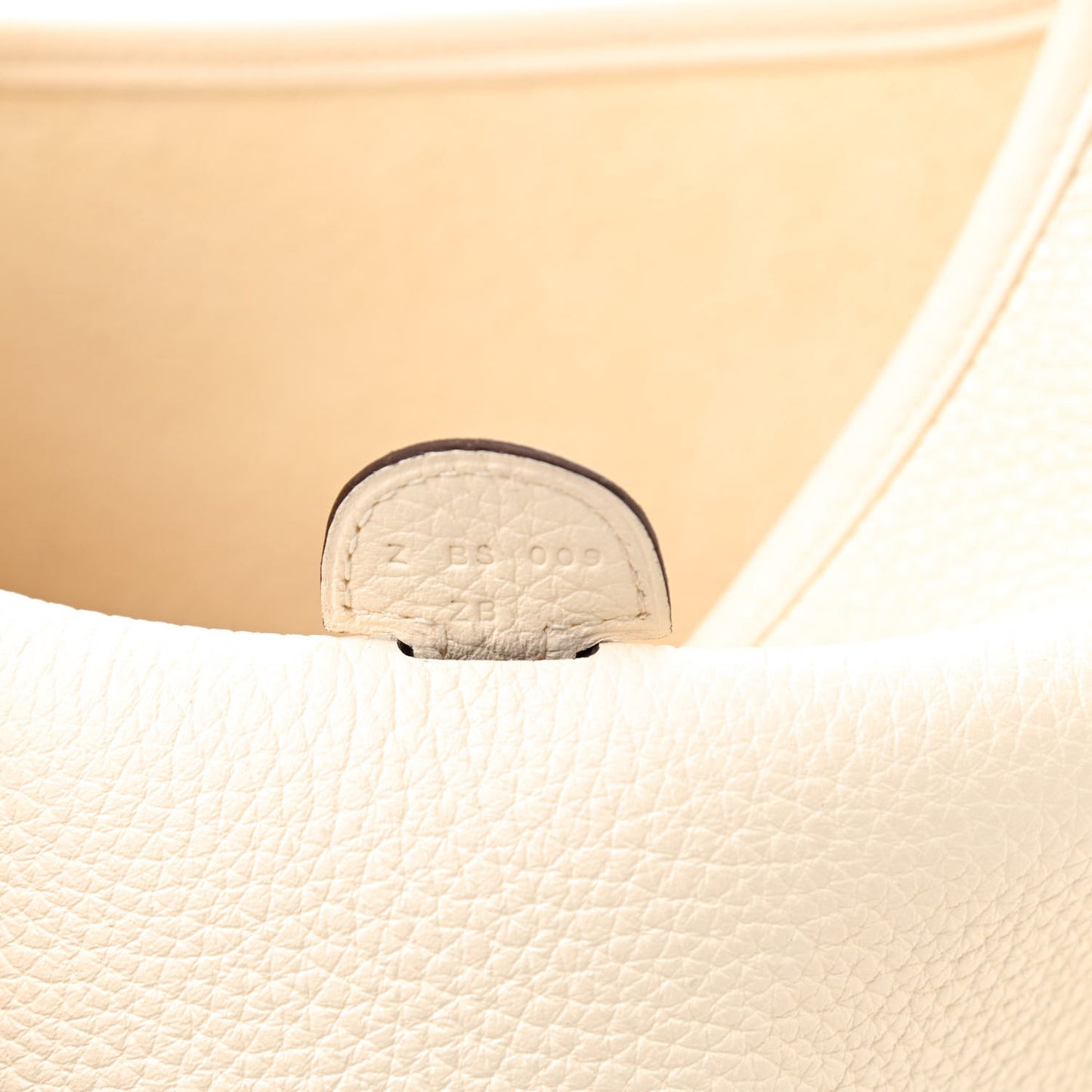 Taurillon Clemence Evelyne III PM Nata