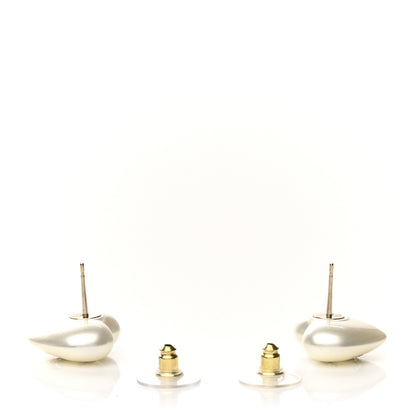 Chanel Pearl Crystal CC Heart Earrings Gold 3 of 4