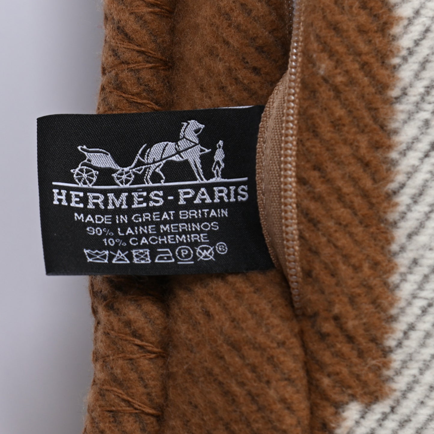 Wool Cashmere Avalon Pillow PM Ecru Camel